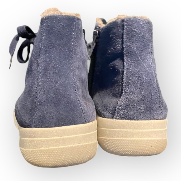 F4 Fit Flop Sneakers - Picture 3 of 12